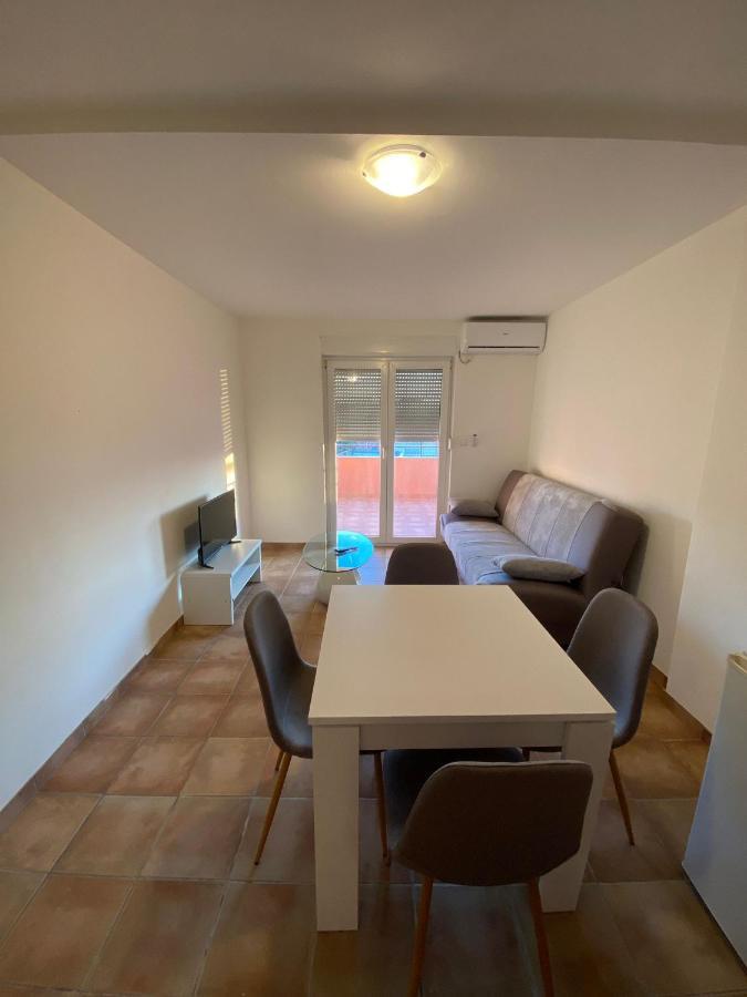 Apartments Dalmatia Sveti Petar  Exterior foto