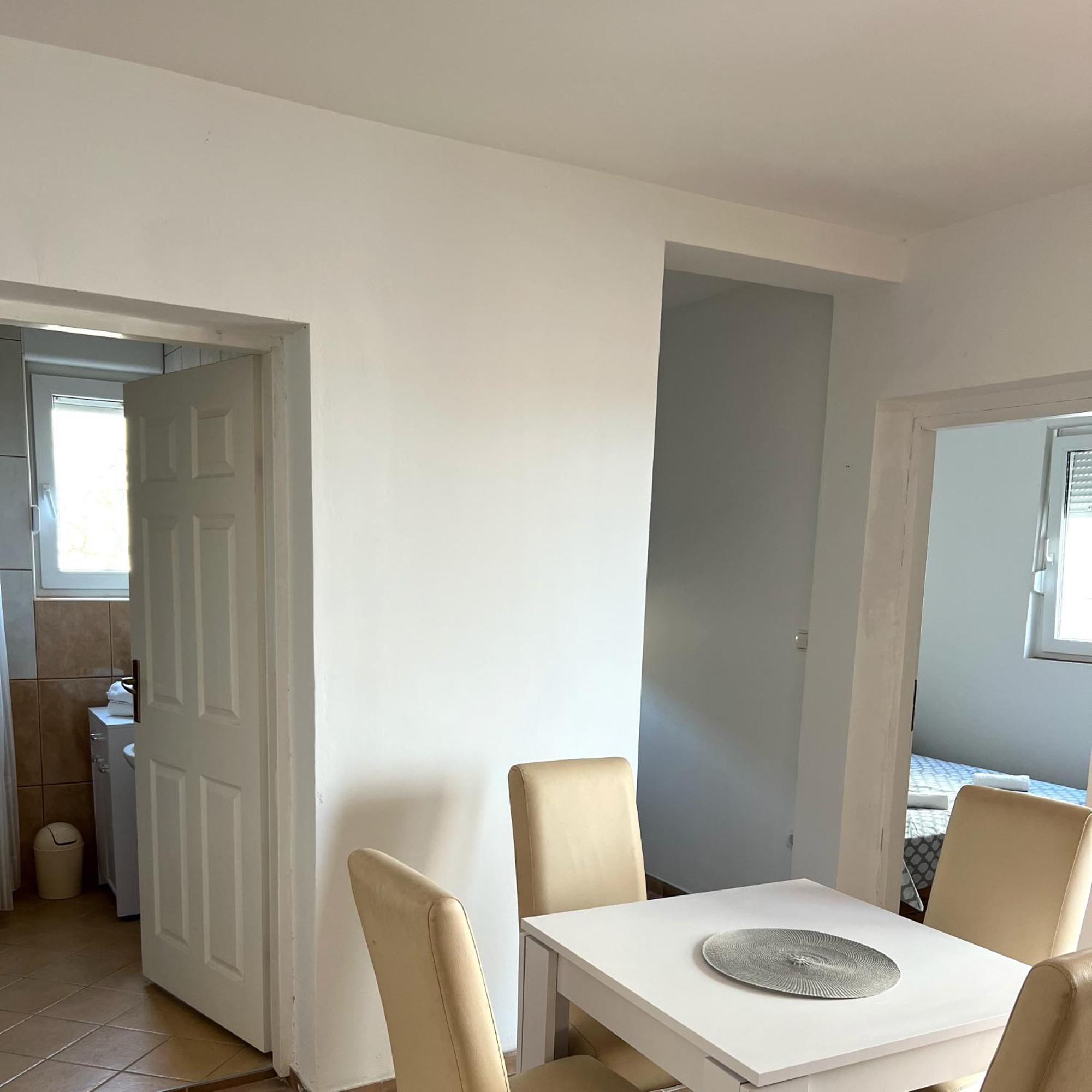 Apartments Dalmatia Sveti Petar  Zimmer foto